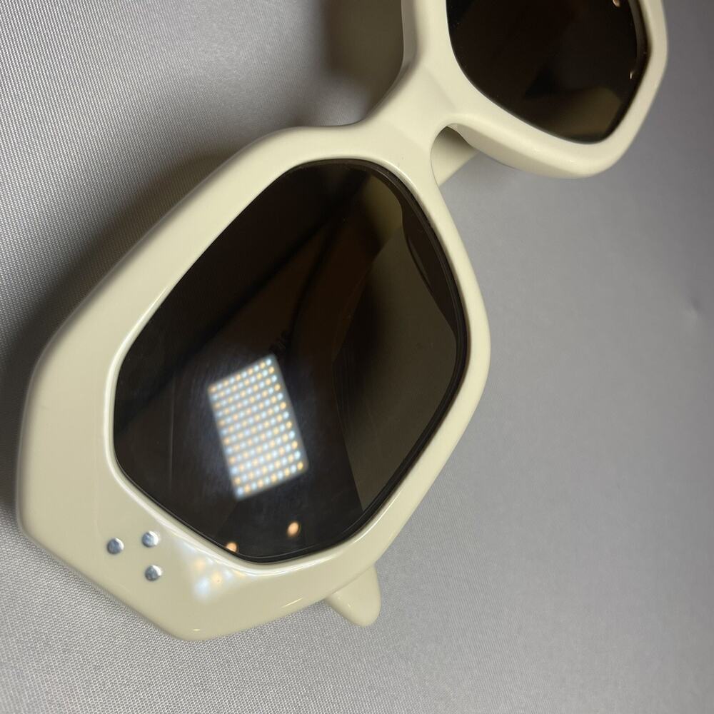 CELINE Unisex Square Oval Sunglasses White Ivory Dark Brown Lense CL40255I 25E - Picture 11 of 13